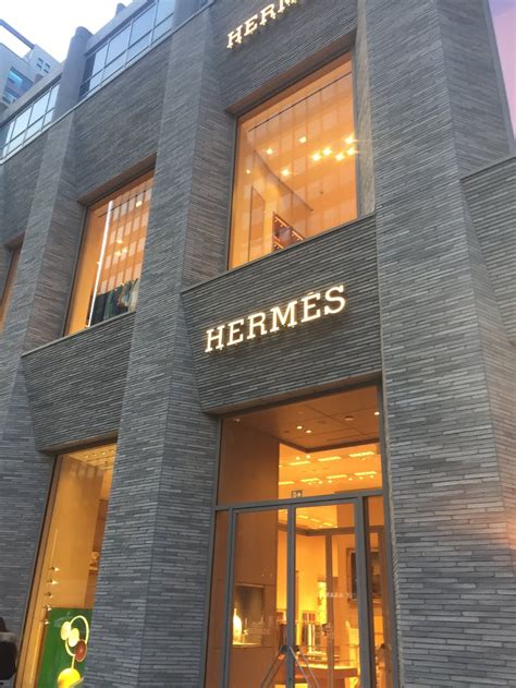 hermes on bloor|hermes canada m5s.